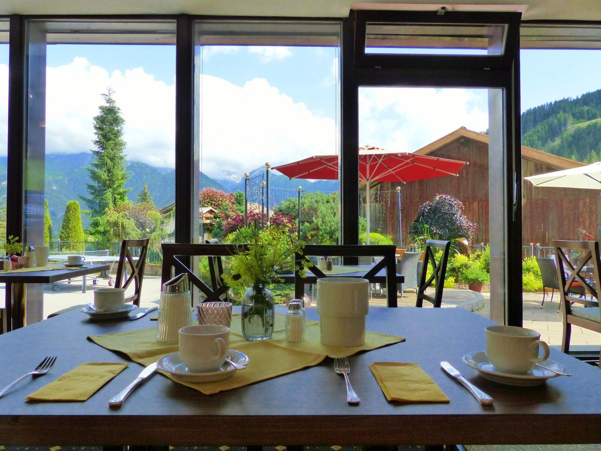 Hotel Garni Zerzer Serfaus Ngoại thất bức ảnh
