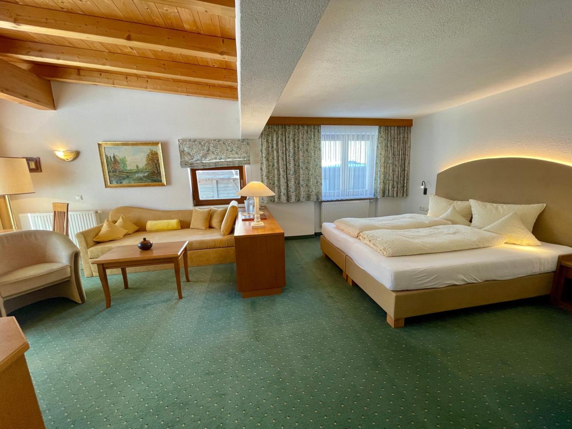 Hotel Garni Zerzer Serfaus Ngoại thất bức ảnh