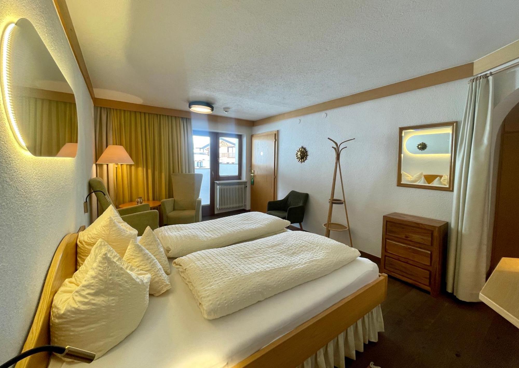 Hotel Garni Zerzer Serfaus Ngoại thất bức ảnh